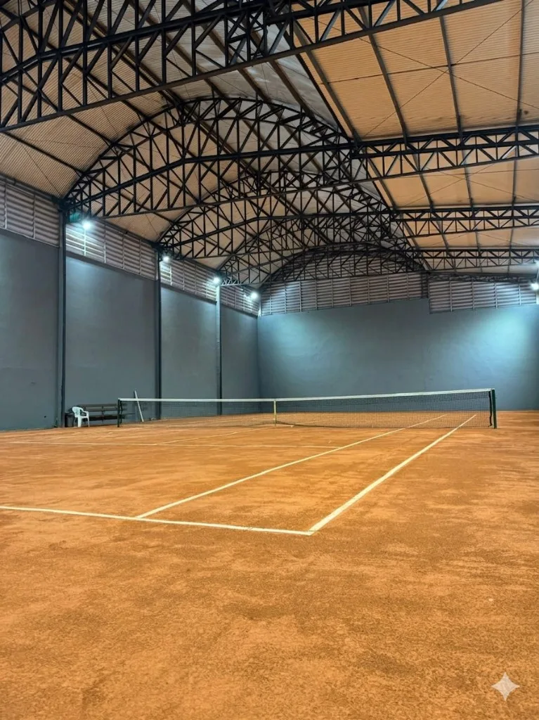 Projeto de iluminação para quadra de Tennis — Quadra Top Tennis